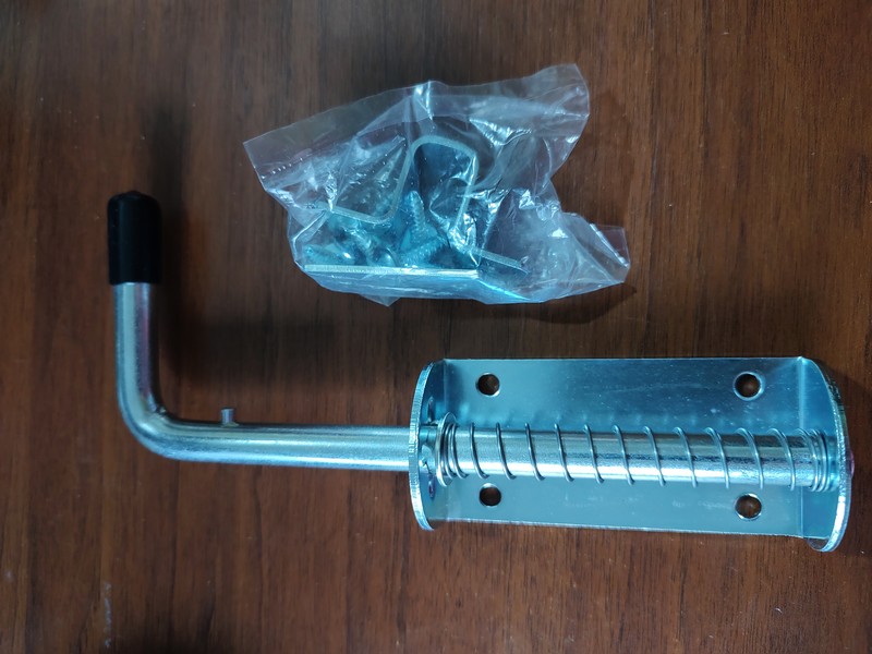 64.066 Zástrč pozink