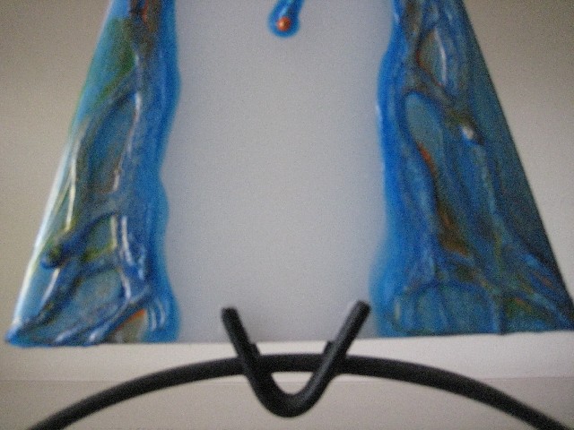 Malovaná svíčka se stojánkem'Vesuv'  Barva:modrá Rozměr:v-24-š-14cm